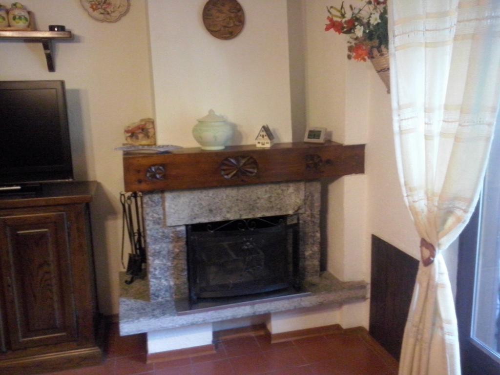Petit Maison - Valtournenche Kültér fotó